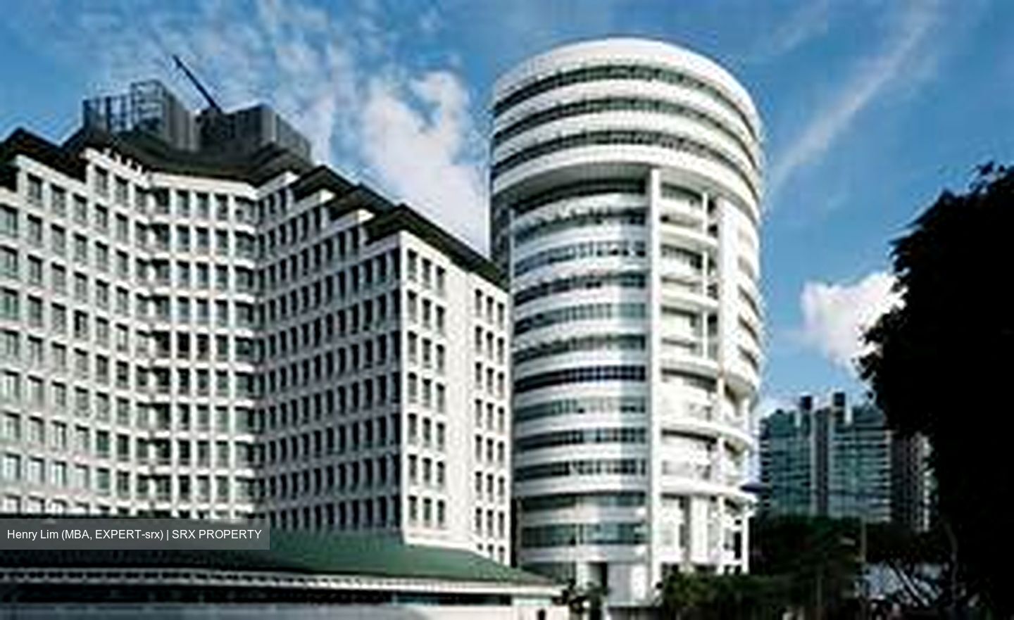 Camden Centre (D10), Retail #450179261